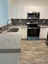 2217 SE 23rd Ave in Homestead, FL - Building Photo - Building Photo