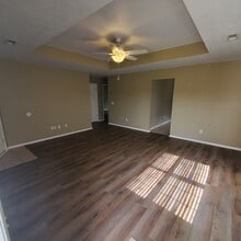 4361 W La Siesta St, Unit 4361 W La Siesta St. in Springfield, MO - Building Photo - Building Photo