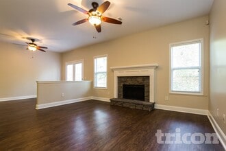 1570 Lily Valley Dr in Lawrenceville, GA - Building Photo - Building Photo