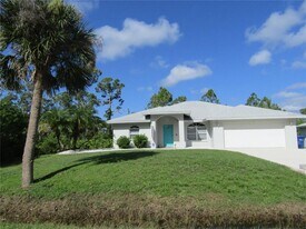 142 Solana St in North Port, FL - Building Photo