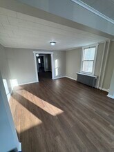 206 Coal St, Unit 210 Coal Street in Nesquehoning, PA - Foto de edificio - Building Photo