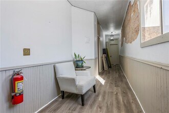 103 Holcomb St-Unit -2 in Springdale, AR - Building Photo - Building Photo