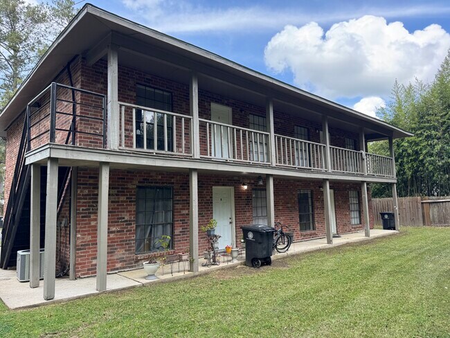 3204 N Stevendale Rd, Unit B