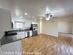 940 Edwina Way in Encinitas, CA - Building Photo - Building Photo