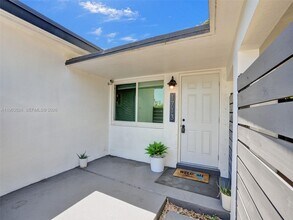 1713 NE 15th Ave in Fort Lauderdale, FL - Building Photo - Building Photo