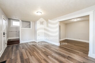 1121 Reservoir St in Hamilton, OH - Building Photo - Building Photo