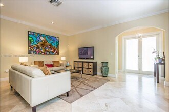3065 Allamanda St in Miami, FL - Building Photo - Building Photo