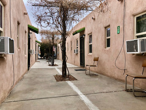 803 Marquette Ave NW-Unit -3 in Albuquerque, NM - Building Photo - Building Photo