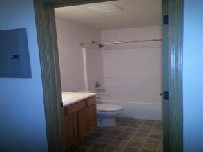 45 Appleway Dr in Kalispell, MT - Foto de edificio - Building Photo