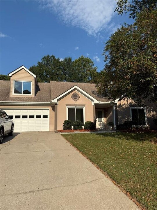 1232 Highfield Dr NE in Lawrenceville, GA - Building Photo