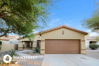 17526 W Hope Dr in Goodyear, AZ - Building Photo - Building Photo