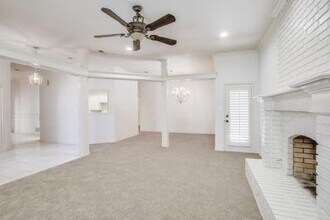 4801 French Quarter Ct in Lubbock, TX - Foto de edificio - Building Photo