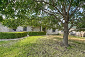 1407 Far West Rd in Horseshoe Bay, TX - Building Photo - Building Photo