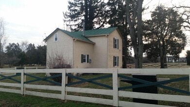 9825 Meetze Rd in Midland, VA - Building Photo - Building Photo