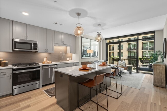 property at 2511 Willowick Rd