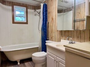 255 Kemp Rd in Pisgah Forest, NC - Building Photo - Building Photo