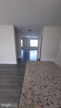 1039 Admiral's Quay Dr in Mechanicsburg, PA - Building Photo - Building Photo
