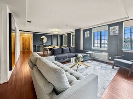 111-23 N 15th St in Philadelphia, PA - Building Photo