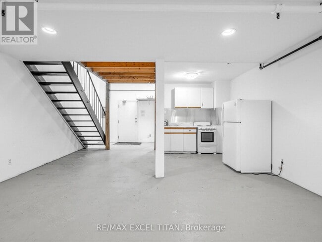 property at 221 Sterling Rd