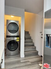 155 S St Andrews Pl in Los Angeles, CA - Building Photo - Building Photo
