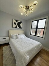 3690 Shore Pkwy in Brooklyn, NY - Building Photo - Building Photo