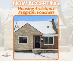 19394 Barlow St in Detroit, MI - Building Photo