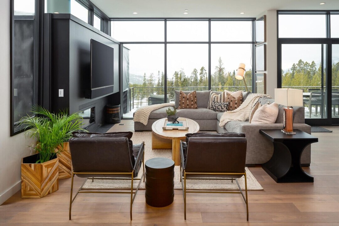 12 A Treeline Springs Rd in Big Sky, MT - Building Photo