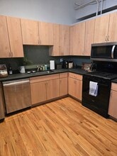 515 N Noble St in Chicago, IL - Building Photo - Building Photo