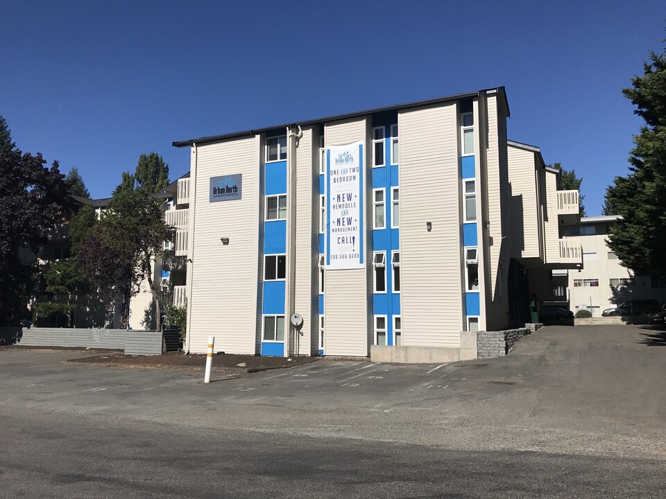 3032 NE 140th St in Seattle, WA - Building Photo