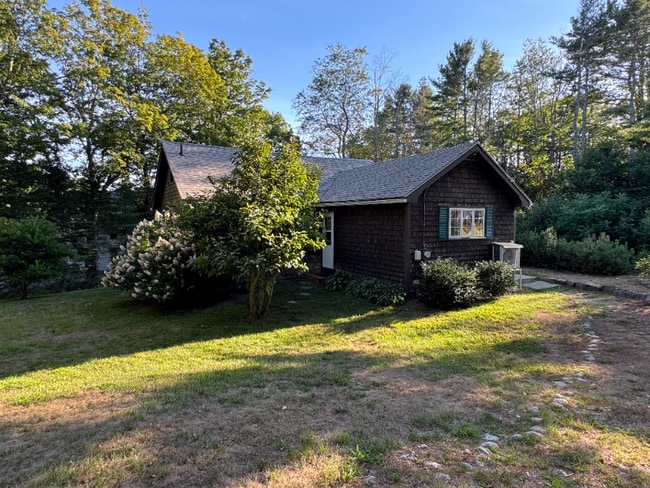 property at 101 Sandy Point Rd