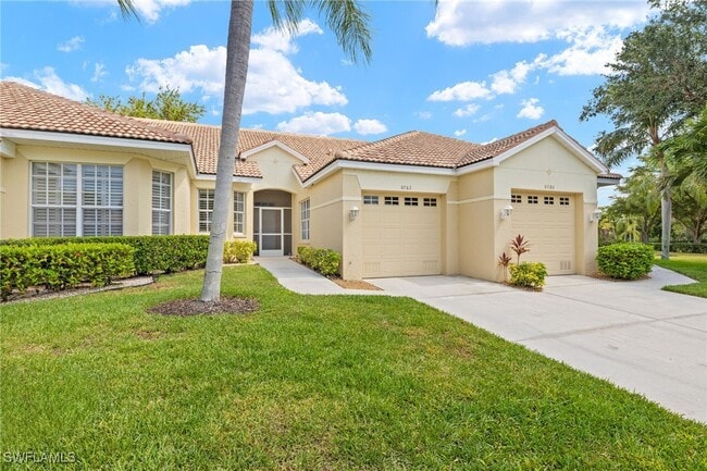 8782 Middlebrook Dr in Ft. Myers, FL - Building Photo - Building Photo