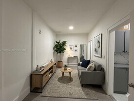 1560 SW 5th St in Miami, FL - Building Photo