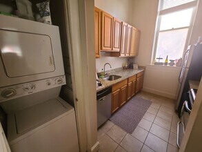 1740 Green St in Philadelphia, PA - Building Photo - Building Photo