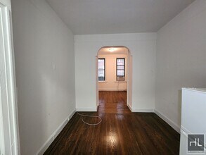 EAST 58 STREET in New York, NY - Building Photo - Building Photo