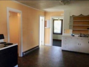 42 Beach Ave, Unit #3 in Terryville, CT - Building Photo - Building Photo