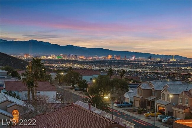 property at 366 Rosefinch St