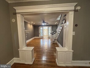 6014 W Oxford St in Philadelphia, PA - Building Photo - Building Photo