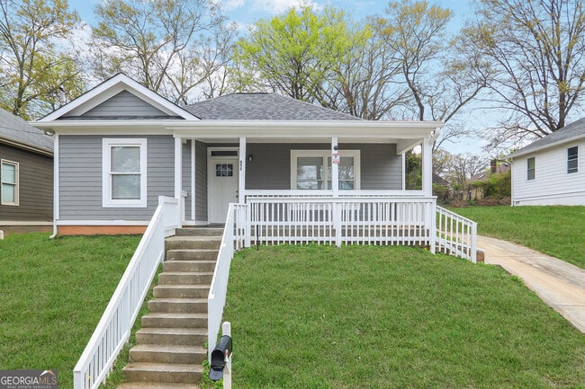 652 Hugh St SW in Atlanta, GA - Building Photo - Building Photo