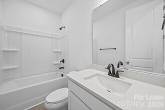 4332 Honeywalk Ln in Charlotte, NC - Building Photo - Building Photo