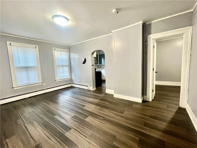 120 Ball St-Unit -1 in Port Jervis, NY - Building Photo - Building Photo
