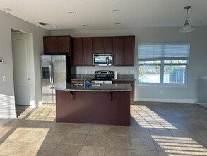 8091 Laureate Blvd in Orlando, FL - Building Photo - Building Photo