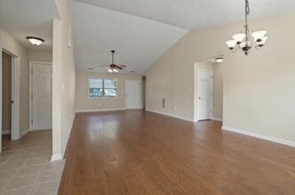 323 Beryl Dr in Aiken, SC - Building Photo - Building Photo