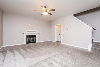 1253 Braemar Highland Dr in Zebulon, NC - Building Photo - Building Photo