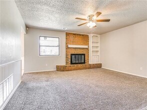1232 Glenwood Dr in Moore, OK - Building Photo - Building Photo
