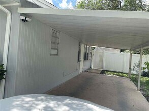 1500 Flagami Terrace in Deltona, FL - Building Photo - Building Photo