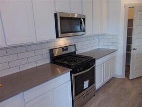 6918 Morales Way in Richmond, TX - Building Photo - Building Photo