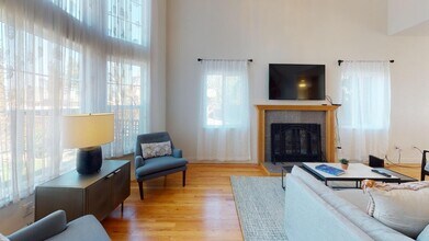 10610 Morengo Dr in Cupertino, CA - Building Photo - Building Photo
