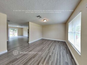 4582 Carthage Cir N in Greenacres, FL - Building Photo - Building Photo