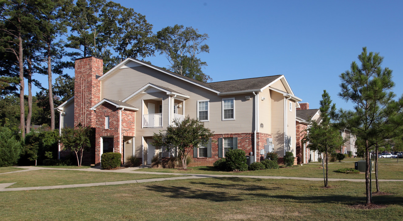 Covington Park in Jackson, MS - Building Photo