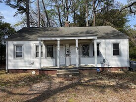218 S Vyne St in Rocky Mount, NC - Building Photo